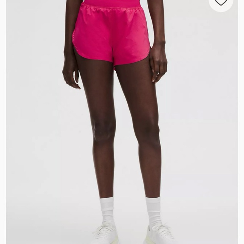 Lululemon NWT Fast and Free High-Rise Classic-Fit Split Short 3" size M